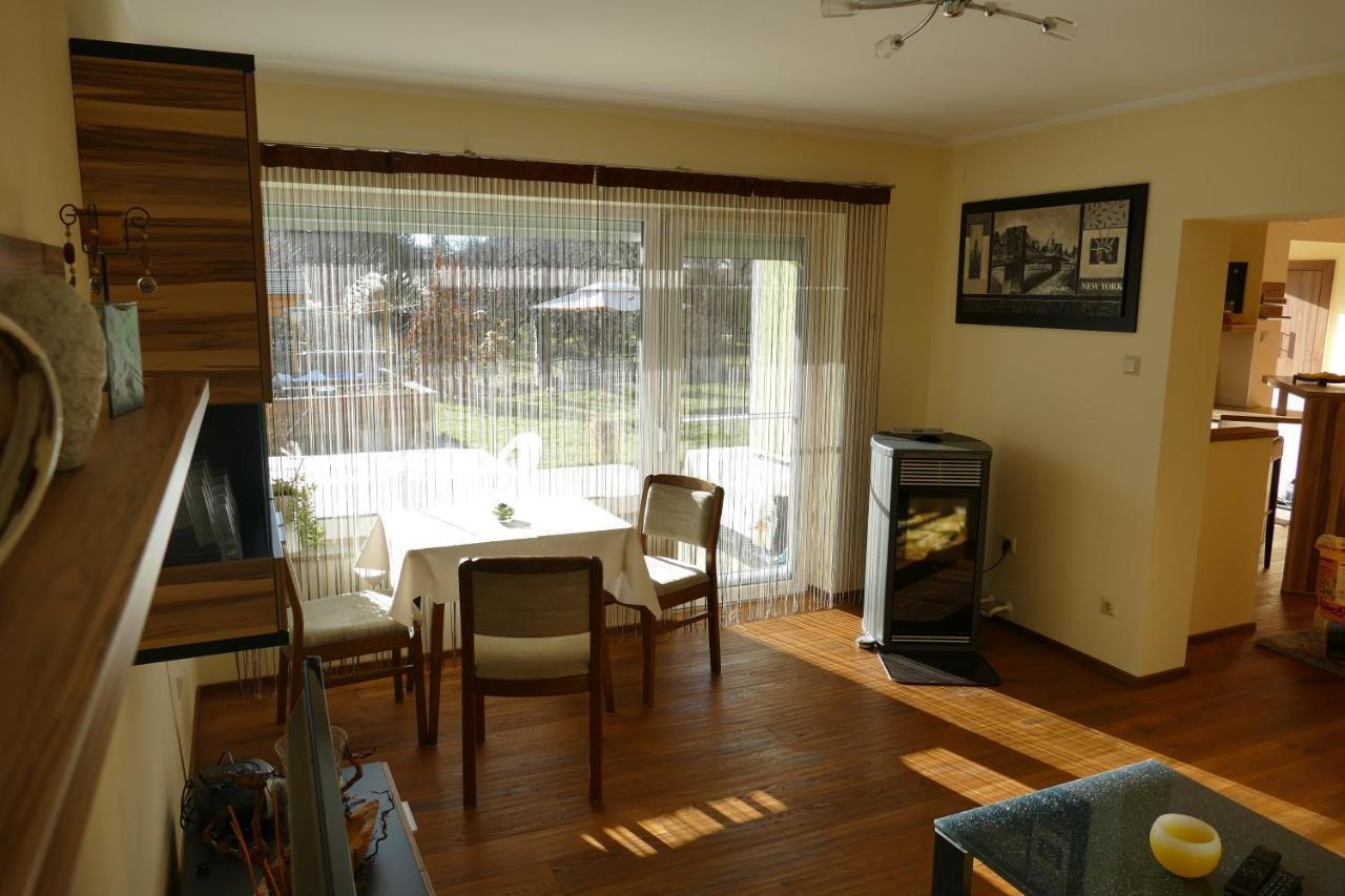 Ferienwohnung Stichauner 보덴스도르프 객실 사진