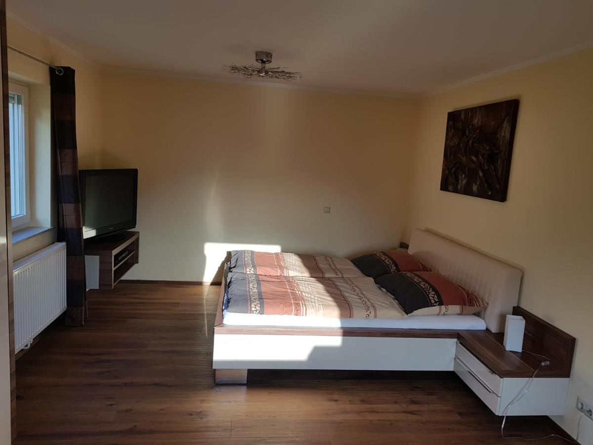Ferienwohnung Stichauner 보덴스도르프 객실 사진